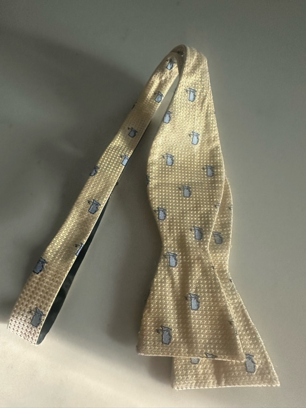 Masters tournament self tie bowtie